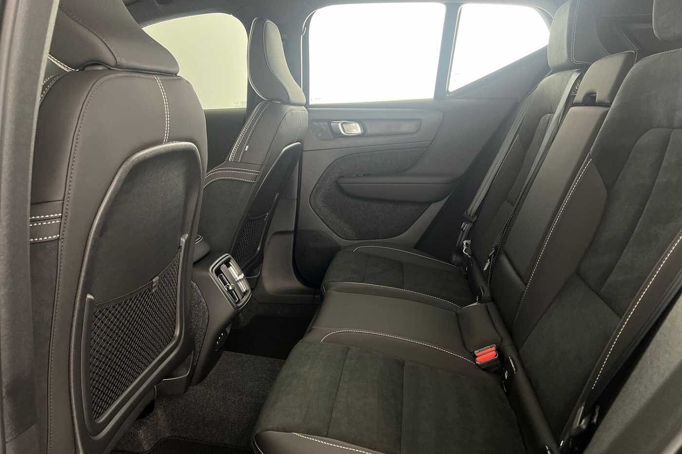 Used Volvo XC40 2025 for sale - 77035860: Photo 17