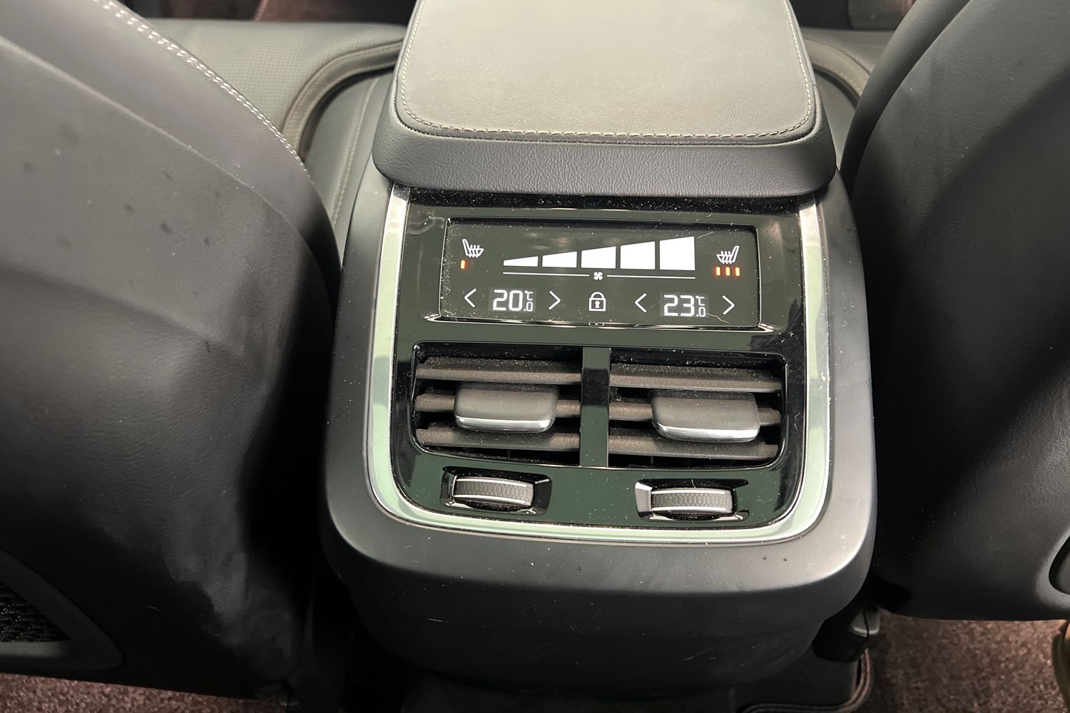 Used Volvo XC90 2024 for sale - 77269340: Photo 29