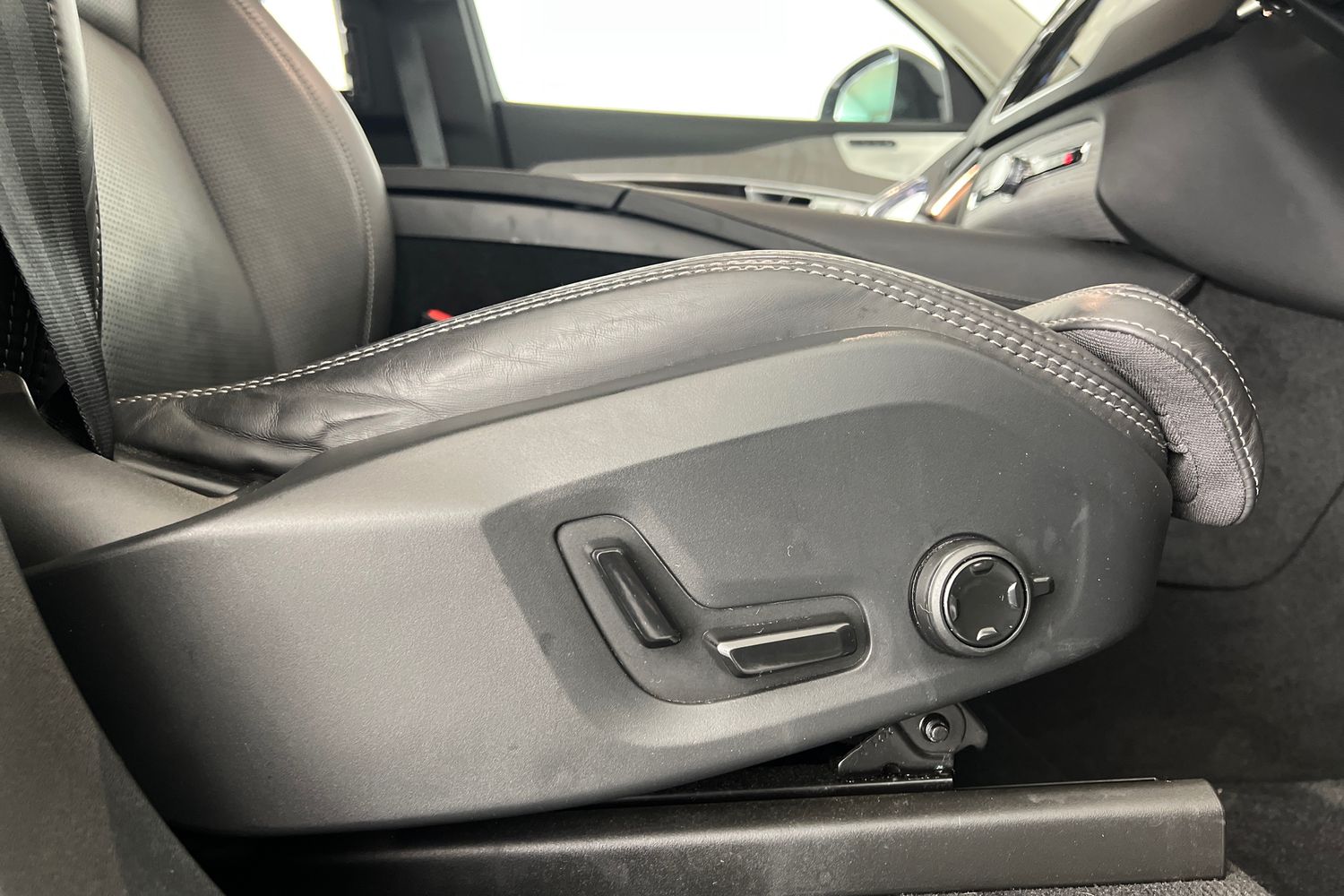 Used Volvo XC90 2024 for sale - 77269340: Photo 33