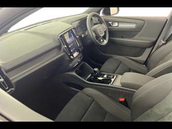 Used Volvo XC40 2024 for sale - 74869818: Photo