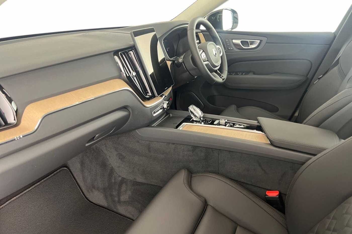 Used Volvo XC60 2026 for sale - 77950641: Photo 2