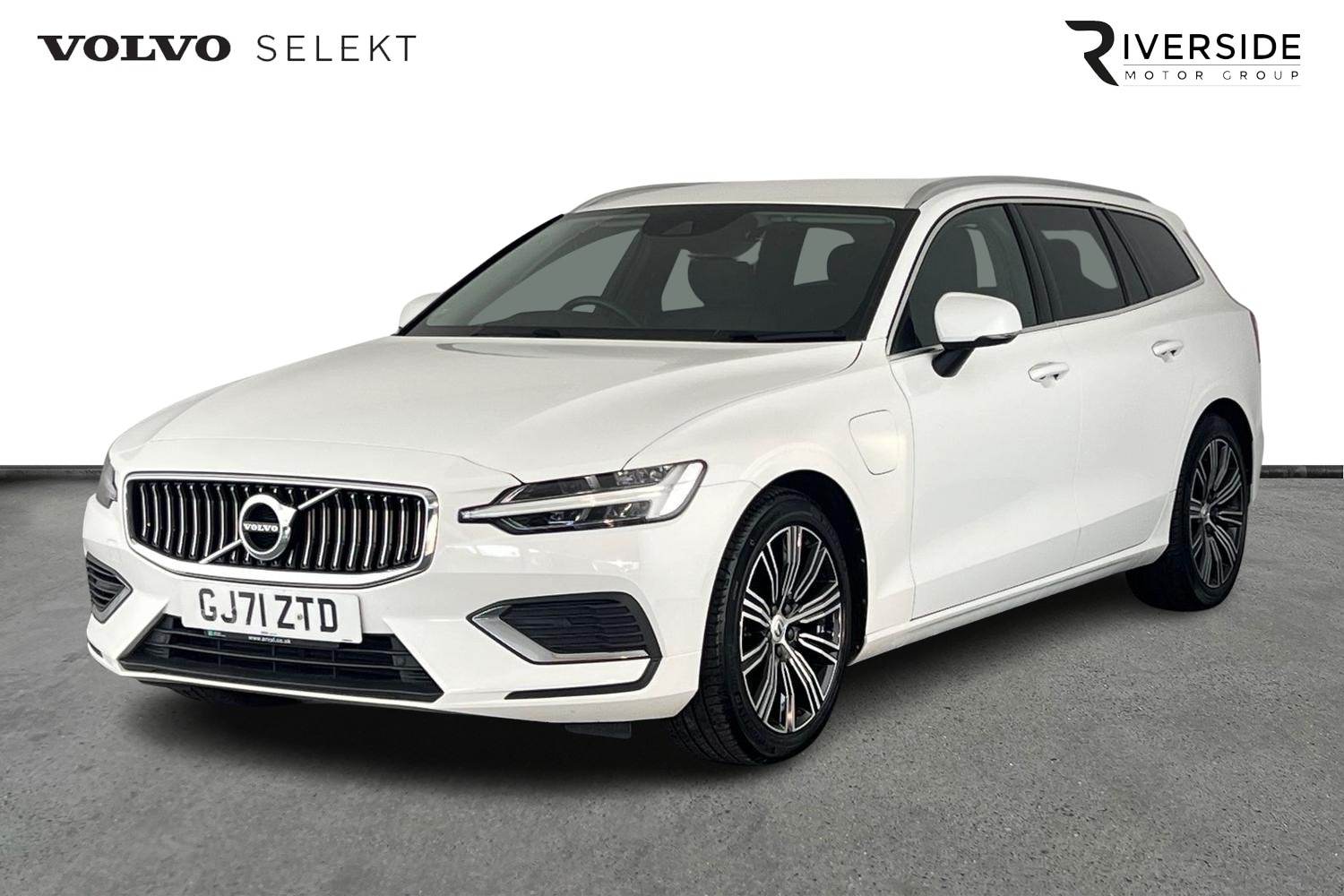 Used Volvo V60 2021 for sale - 76614947: Photo 10