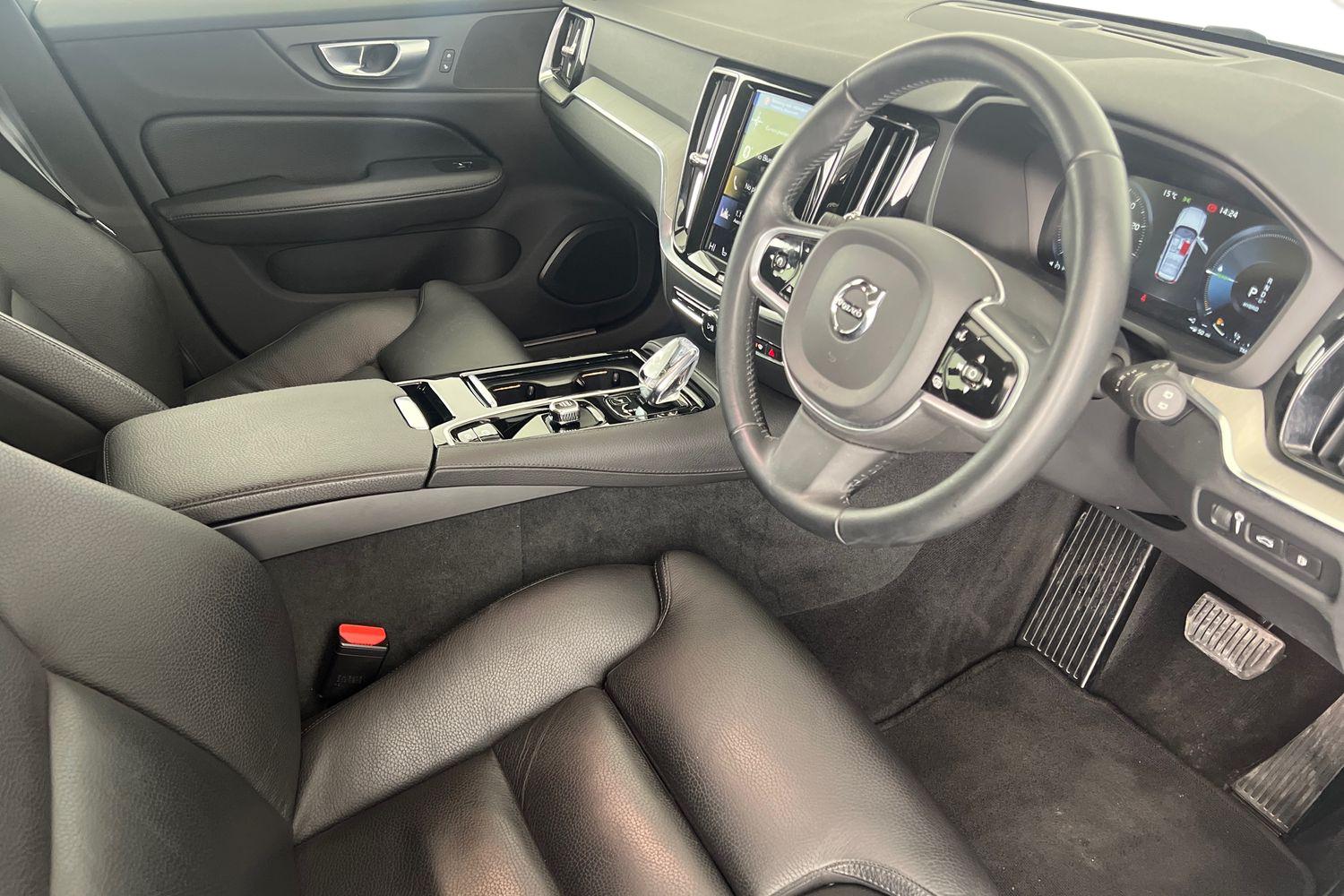 Used Volvo V60 2021 for sale - 76614947: Photo 11