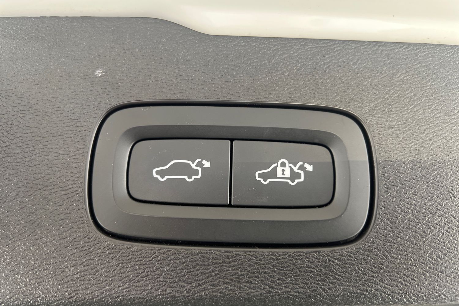 Used Volvo V60 2021 for sale - 76614947: Photo 23