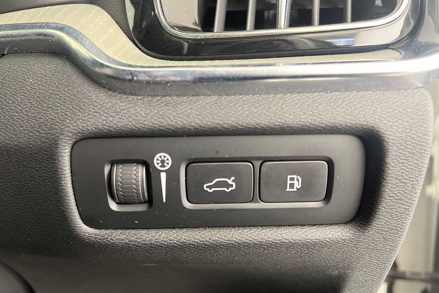 Used Volvo V60 2021 for sale - 76614947: Photo 30