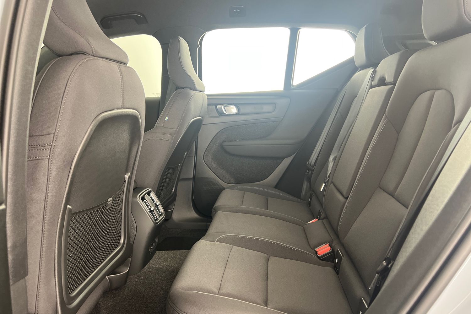 Used Volvo EX40 2025 for sale - 76479758: Photo 17