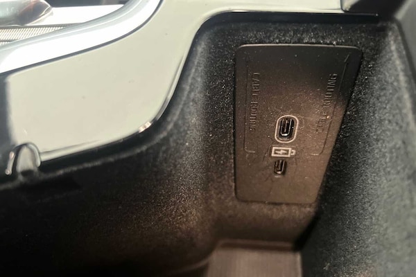 Used Volvo XC60 2022 for sale - 75439865: Photo 33