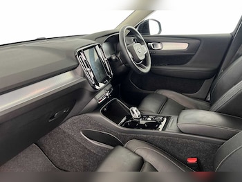 Used Volvo XC40 2020 for sale - 77833453: Photo