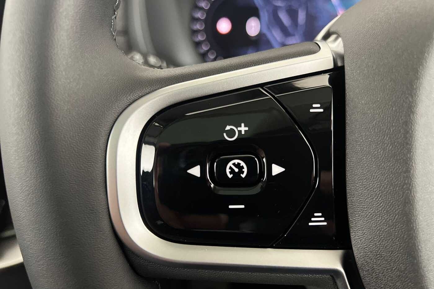 Used Volvo XC90 2025 for sale - 76984176: Photo 11