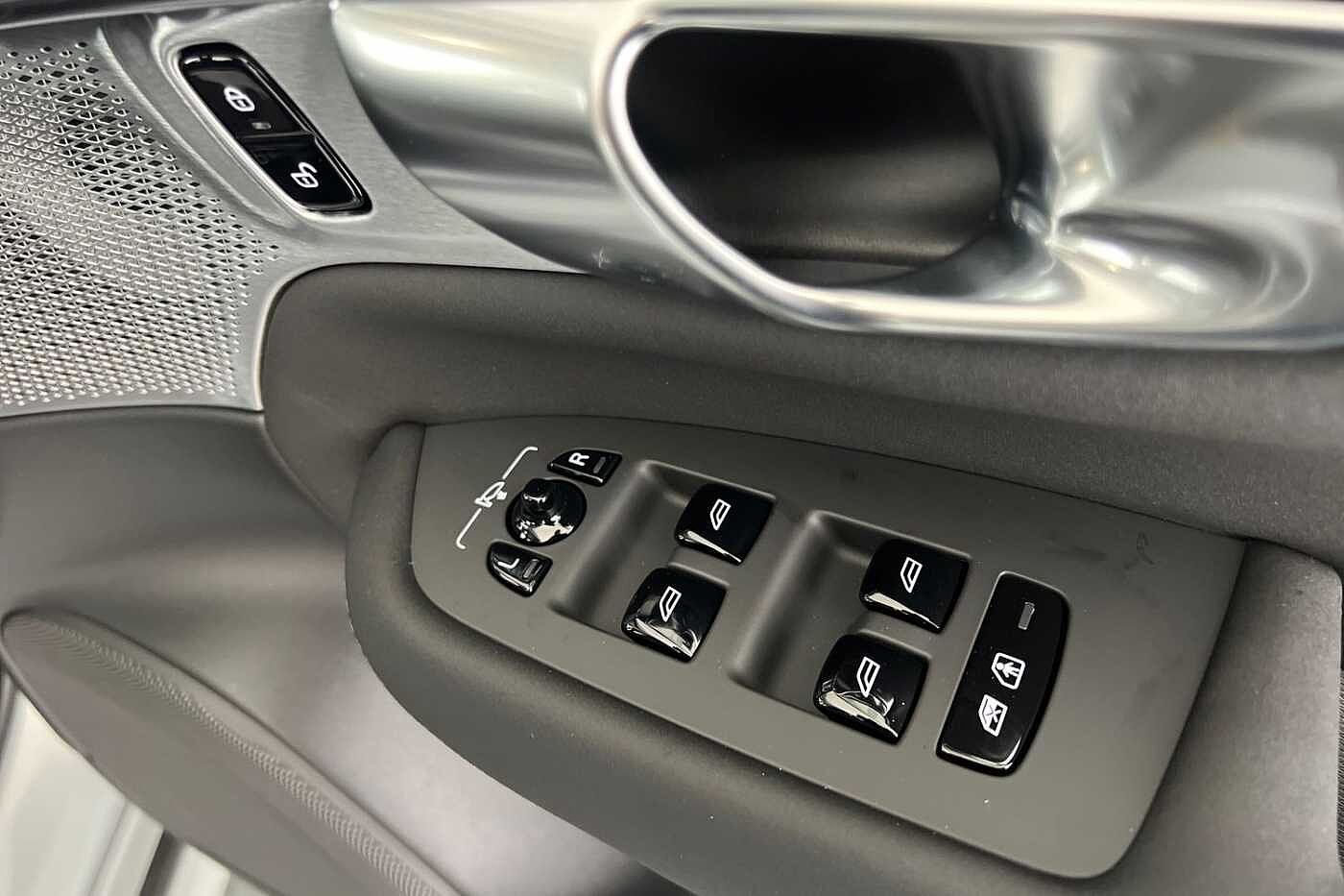 Used Volvo XC90 2025 for sale - 76984176: Photo 30