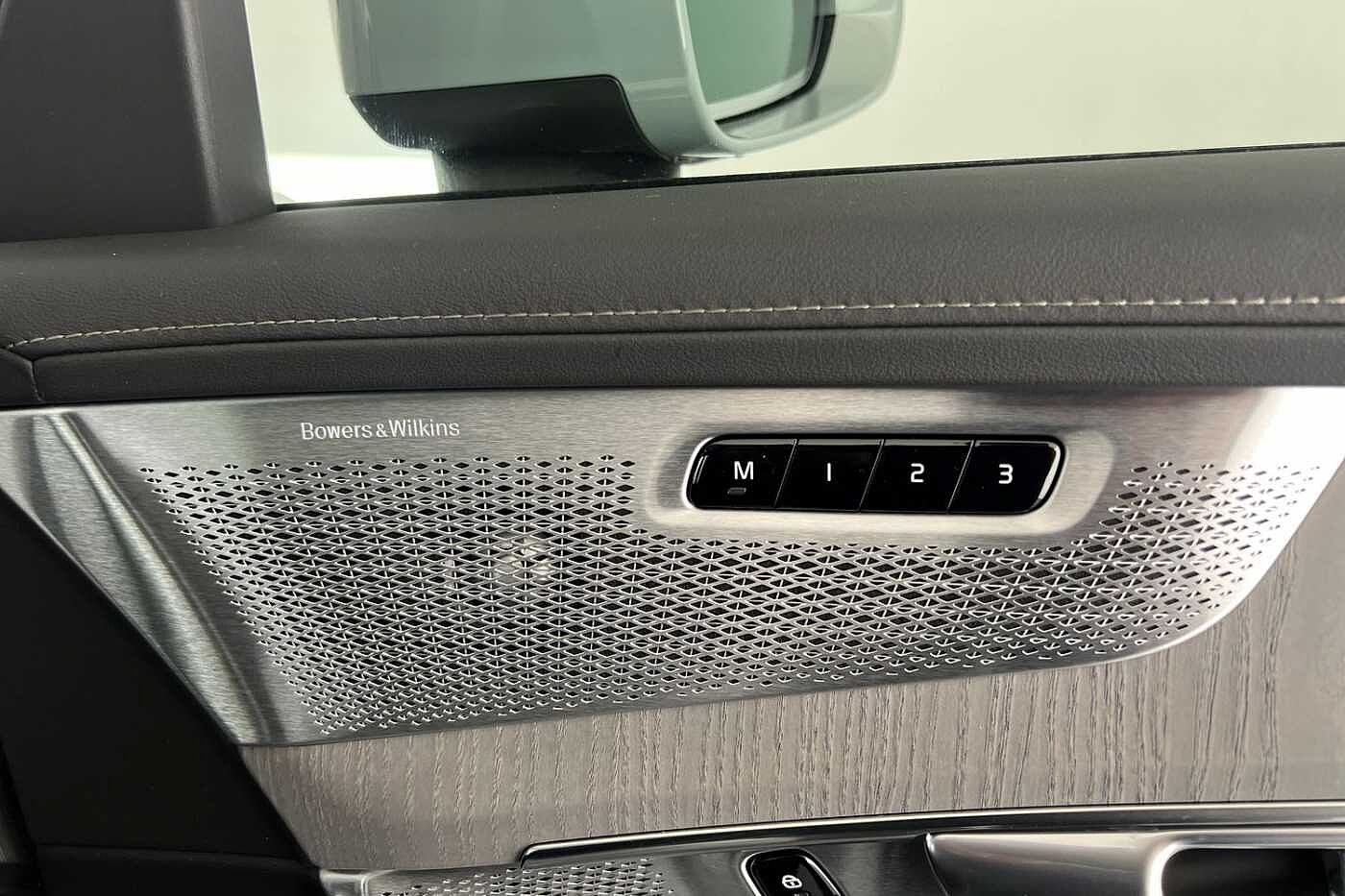 Used Volvo XC90 2025 for sale - 76984176: Photo 31