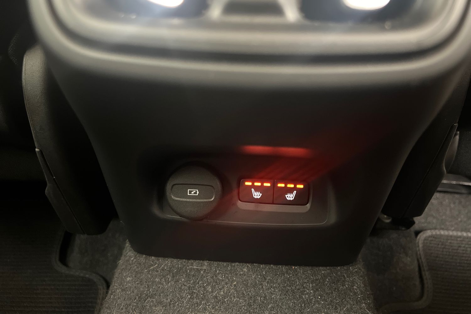 Used Volvo XC40 2022 for sale - 76332262: Photo 28