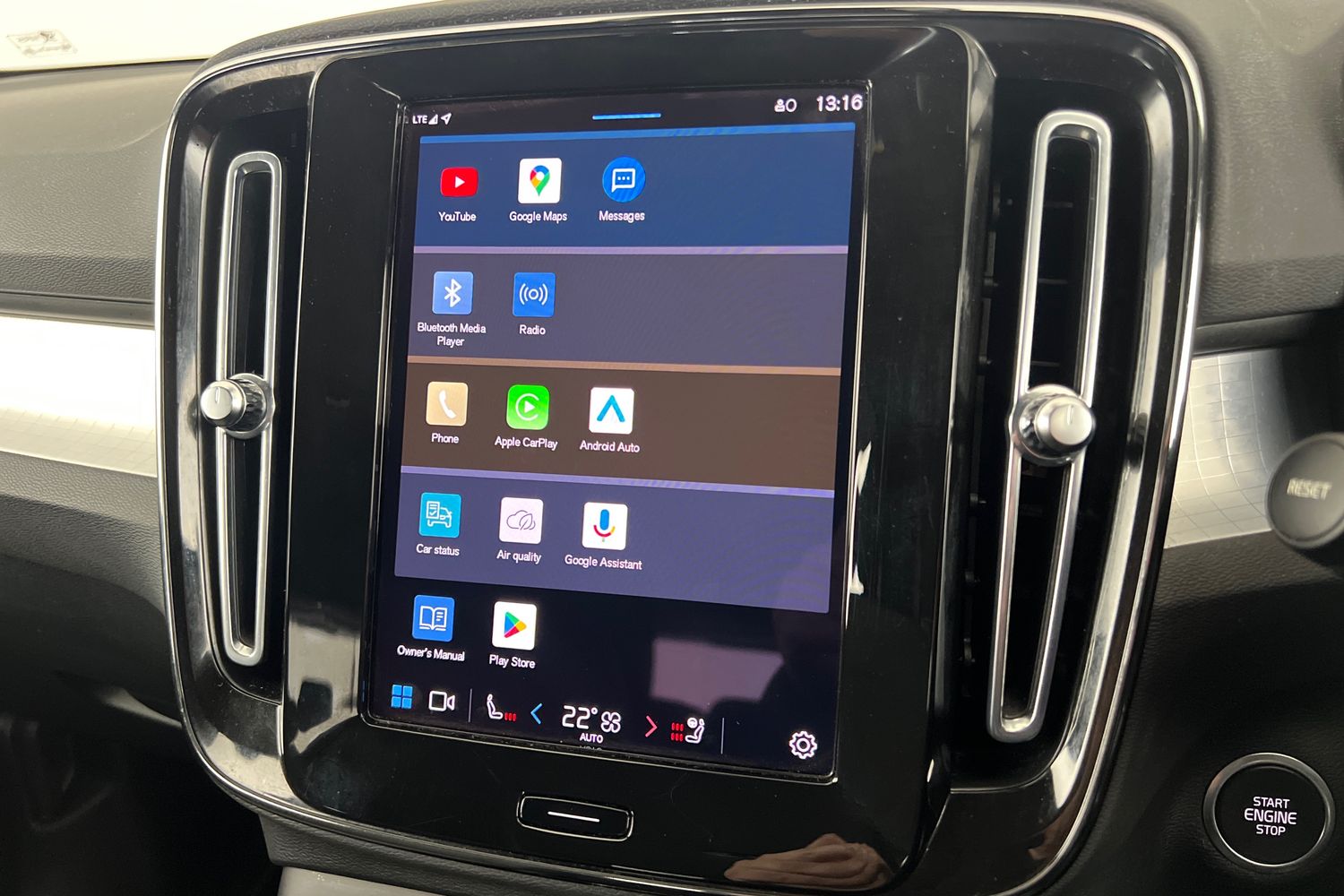 Used Volvo XC40 2022 for sale - 76332262: Photo 36