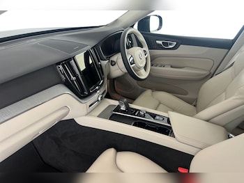 Used Volvo XC60 2024 for sale - 75440007: Photo
