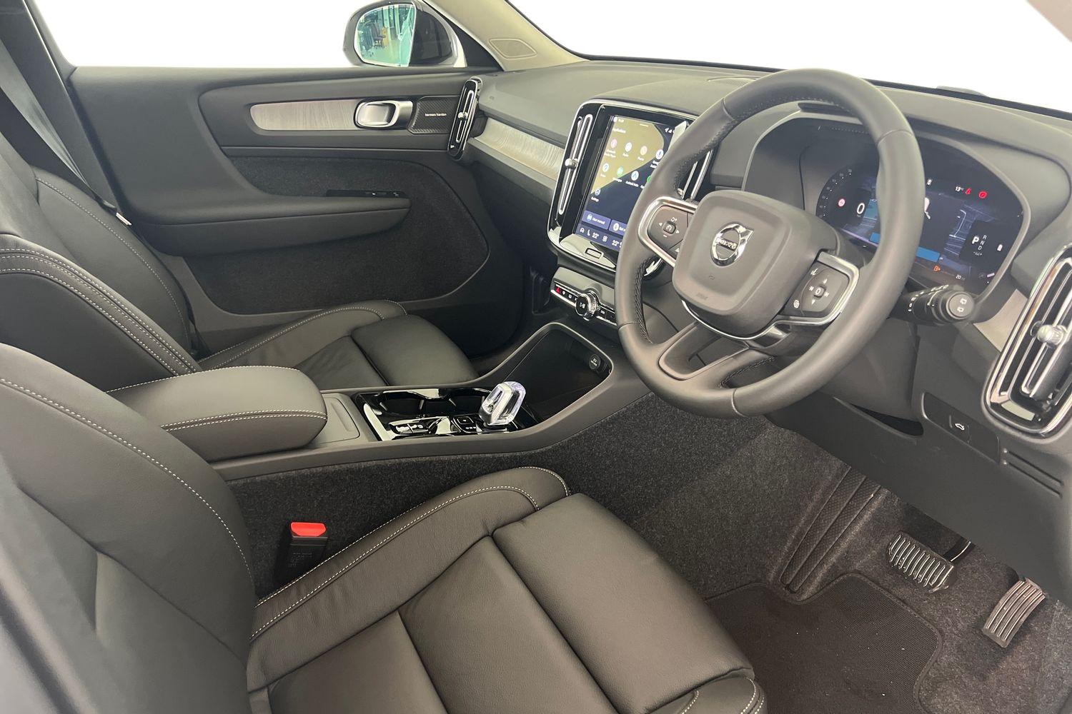 Used Volvo XC40 2025 for sale - 76614924: Photo 10