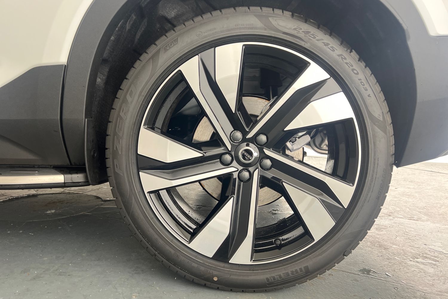 Used Volvo XC40 2025 for sale - 76614924: Photo 25