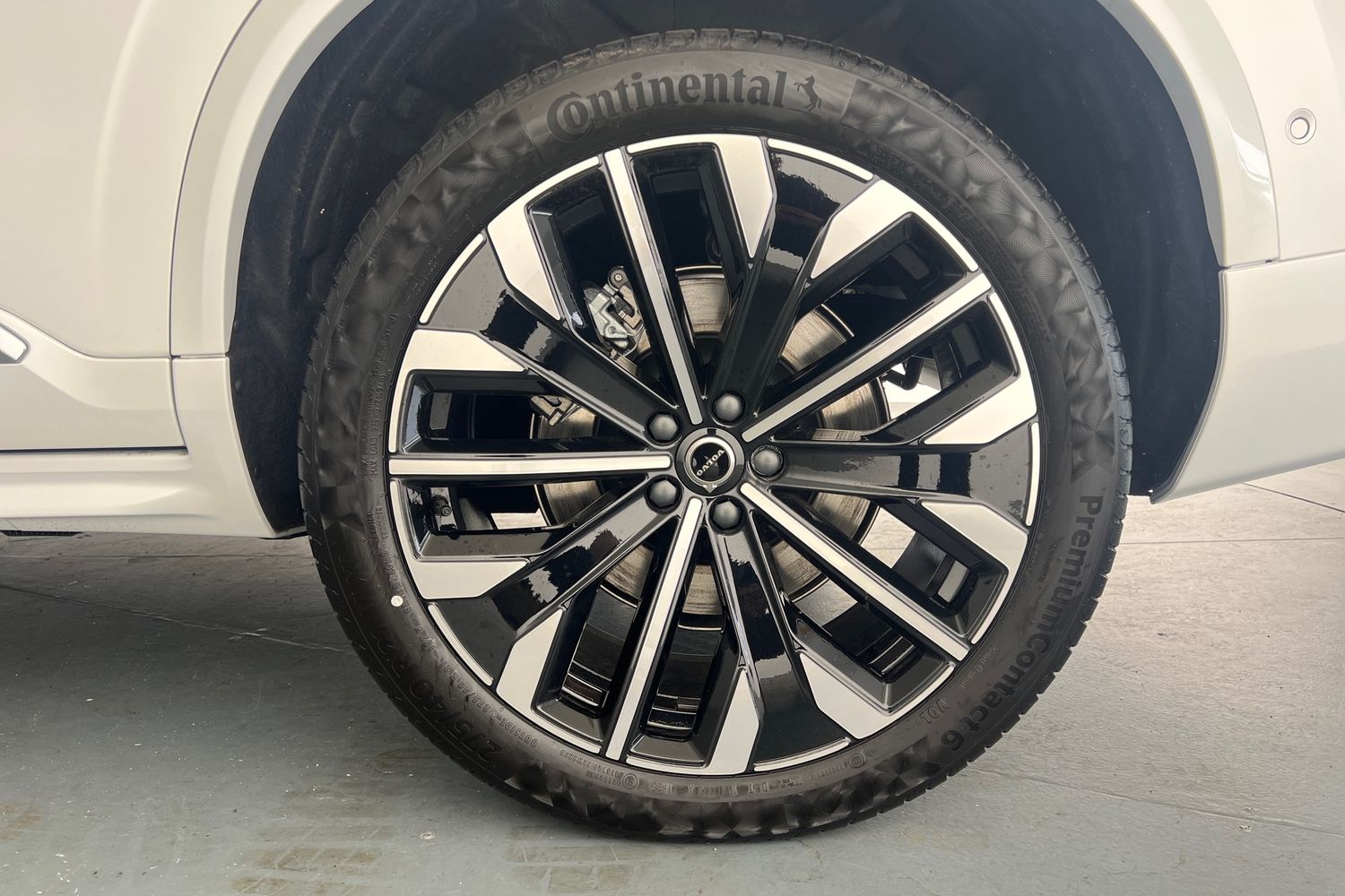 Used Volvo XC90 2025 for sale - 76265660: Photo 27