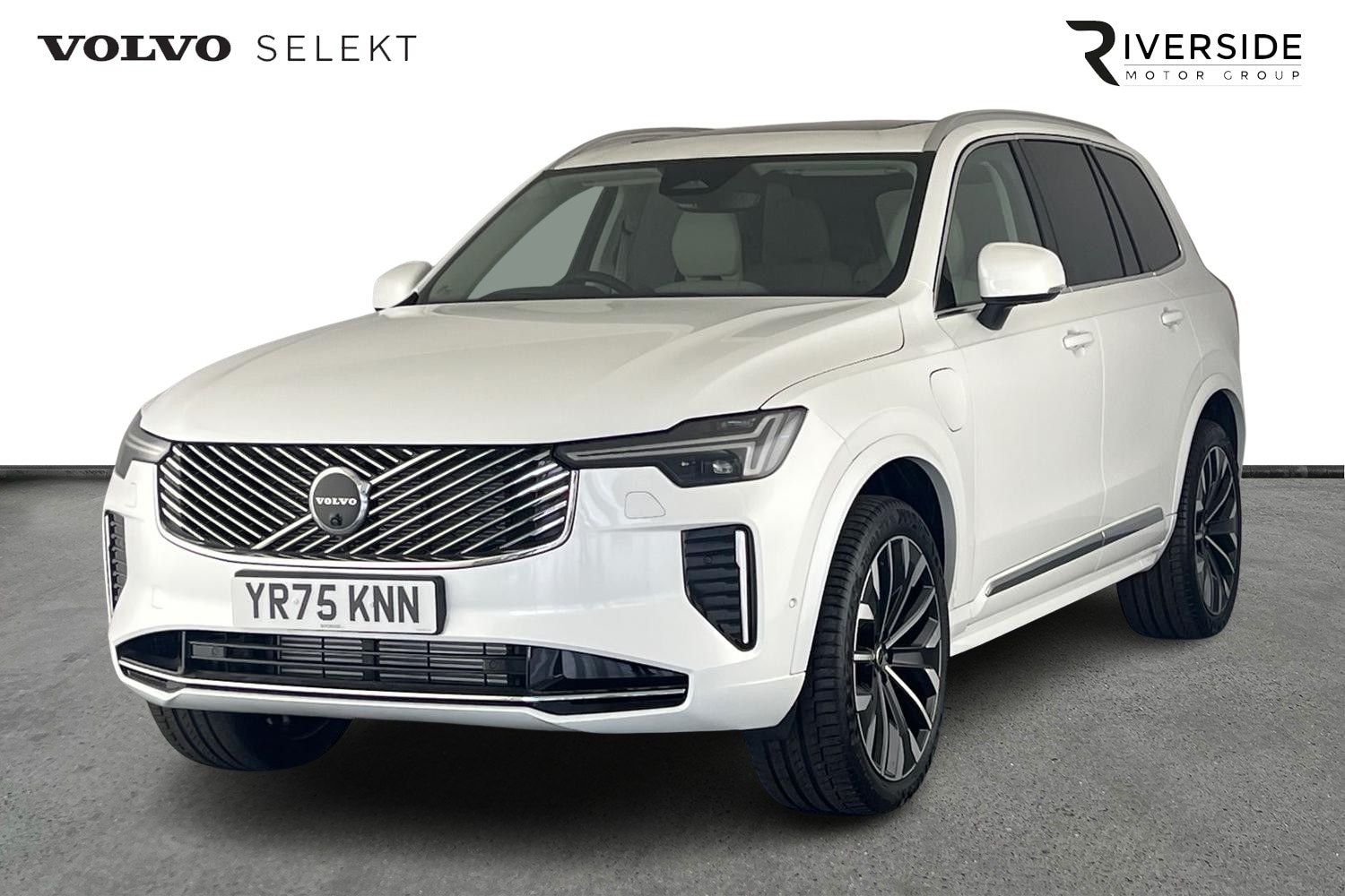 Used Volvo XC90 2025 for sale - 76265660: Photo 9