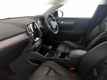 Used Volvo XC40 2021 for sale - 76796338: Photo