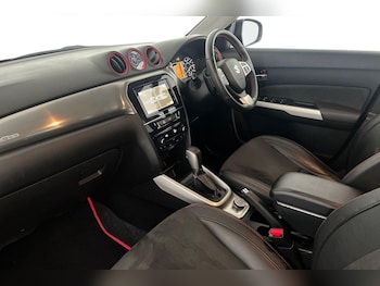 Used Suzuki Vitara 2017 for sale - 77678823: Photo