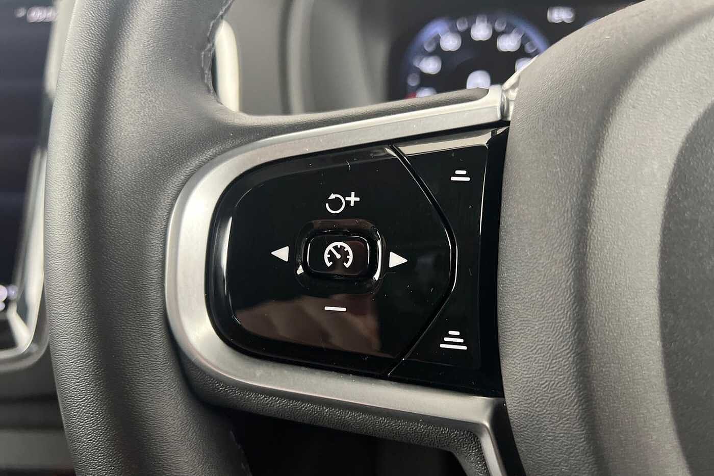 Used Volvo XC90 2022 for sale - 76344090: Photo 11