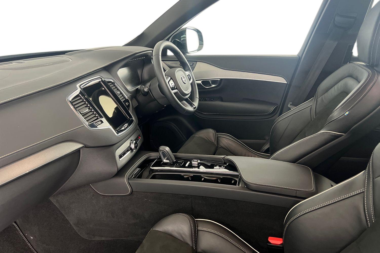 Used Volvo XC90 2022 for sale - 76344090: Photo 2