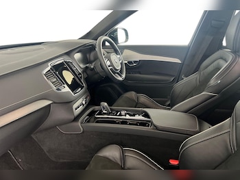 Used Volvo XC90 2022 for sale - 76344090: Photo