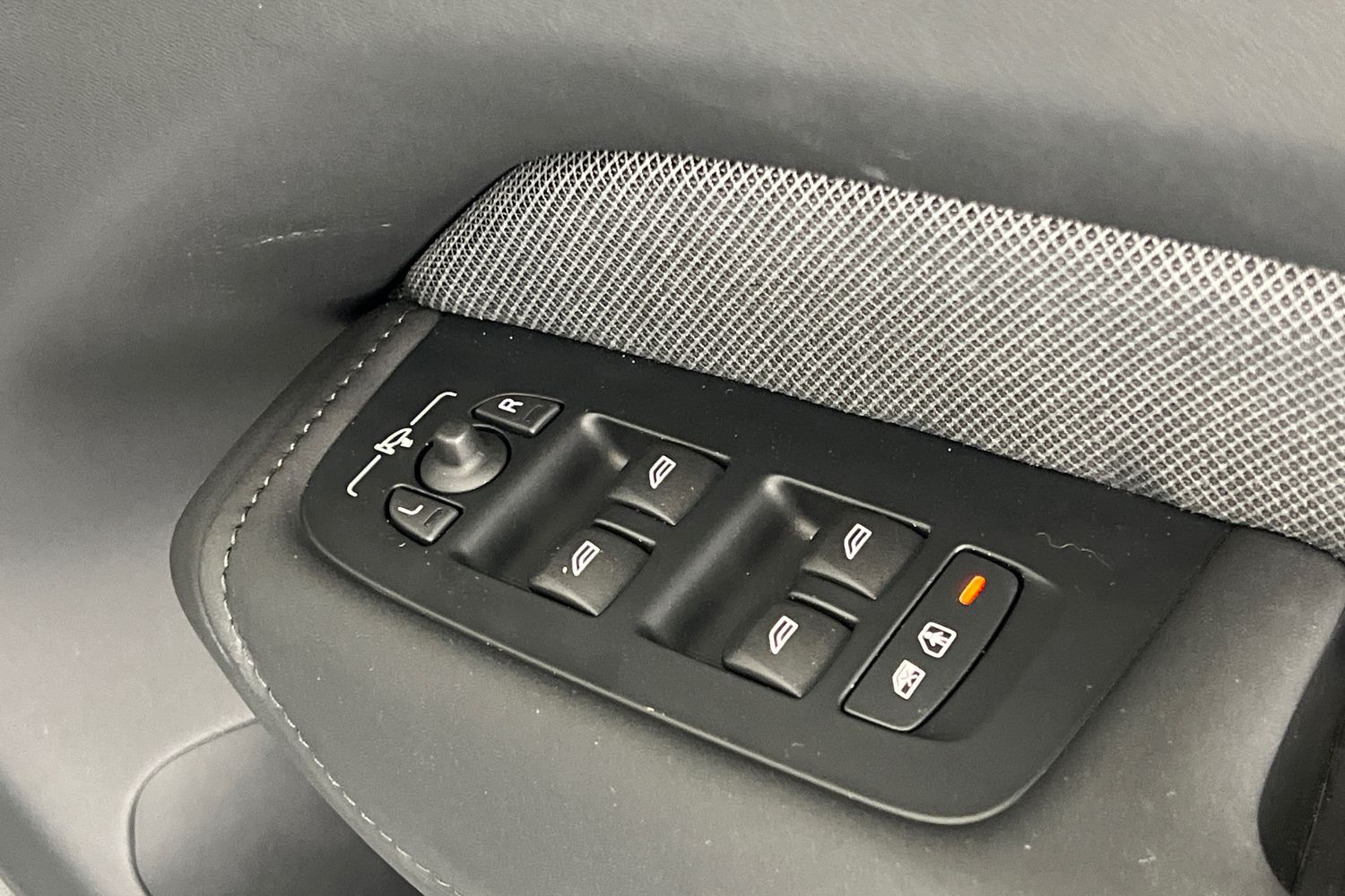 Used Volvo XC60 2025 for sale - 77380974: Photo 28