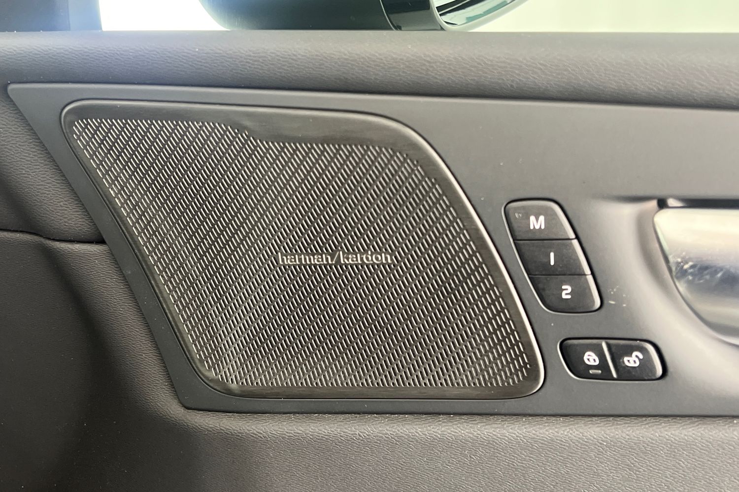 Used Volvo XC60 2025 for sale - 77380974: Photo 29