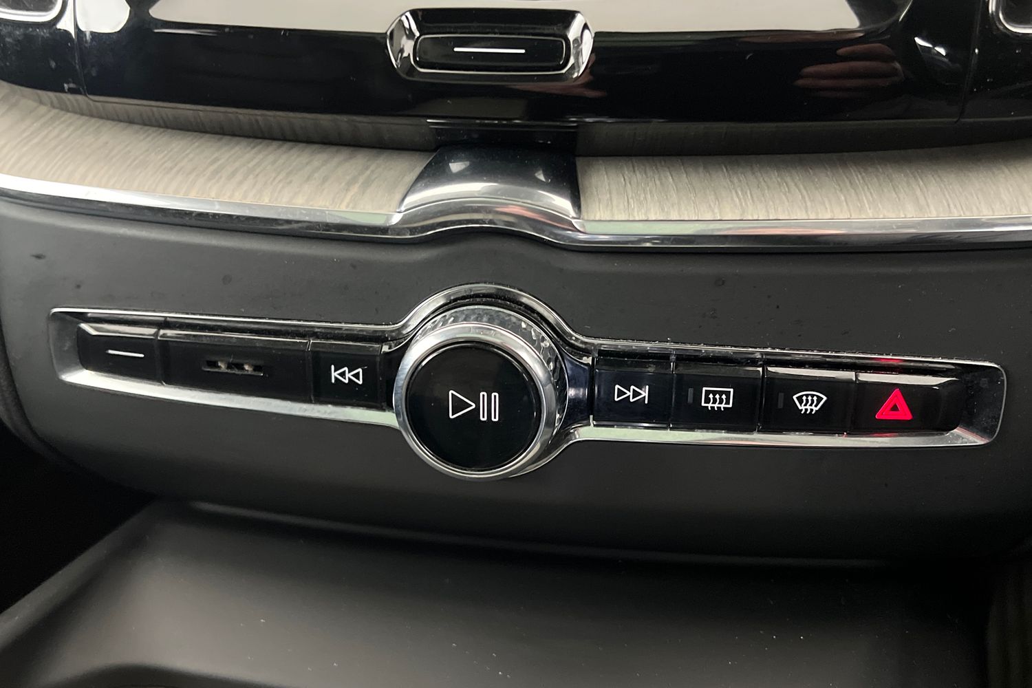 Used Volvo XC60 2019 for sale - 76817871: Photo 14