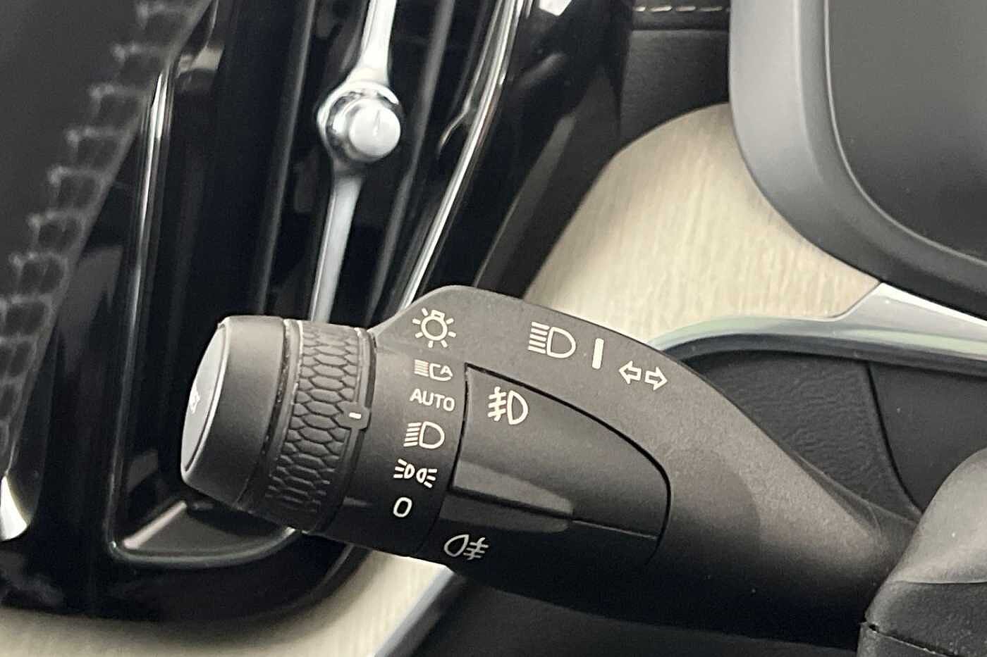 Used Volvo XC60 2019 for sale - 76817871: Photo 37