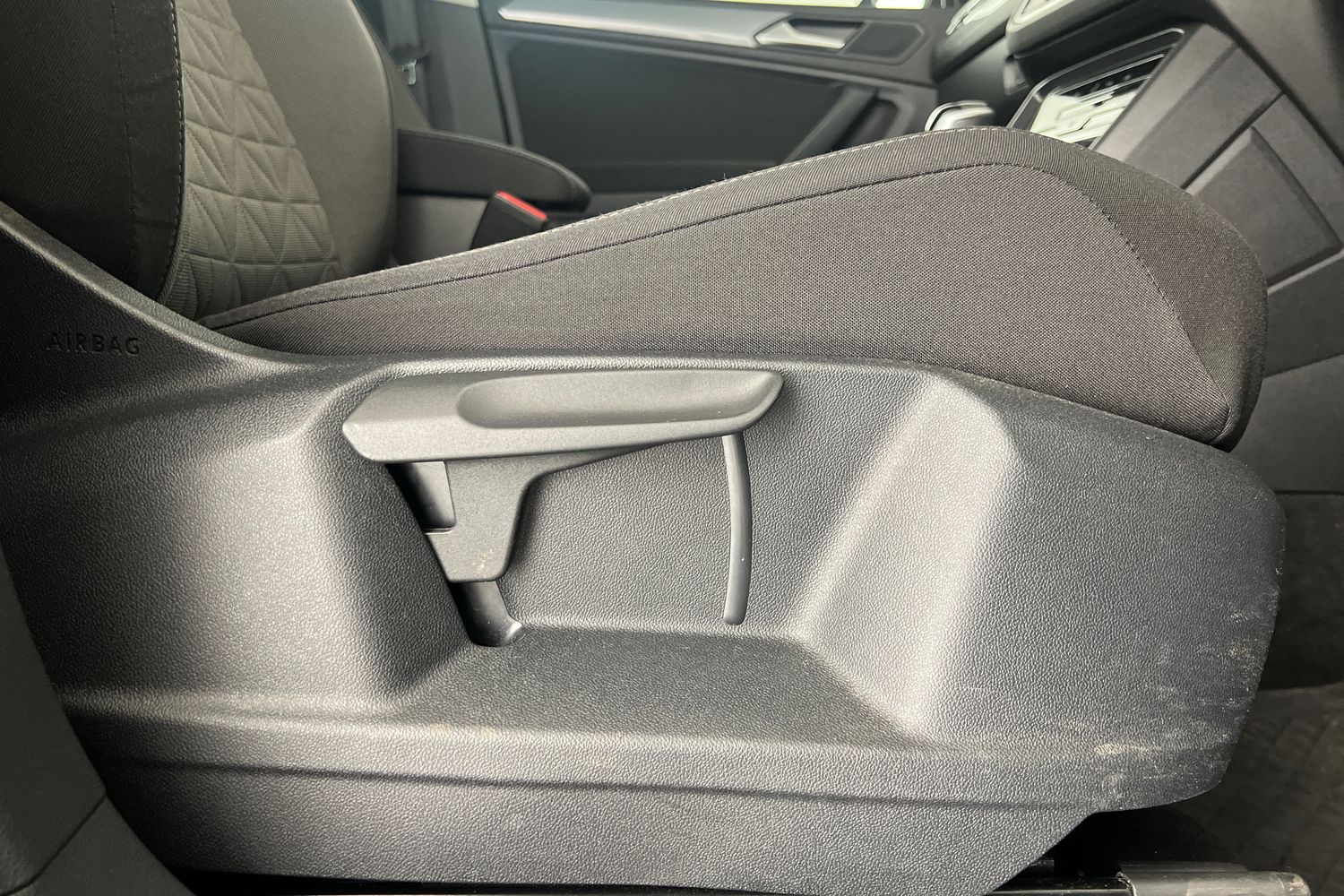 Used Volkswagen Tiguan 2023 for sale - 77434849: Photo 28