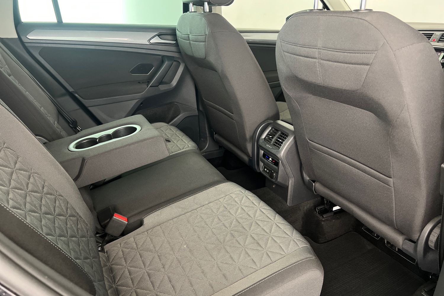 Used Volkswagen Tiguan 2023 for sale - 77434849: Photo 30