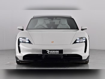 Used Porsche Taycan 2022 for sale - 77476578: Photo