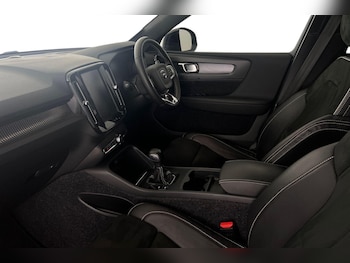 Used Volvo XC40 2020 for sale - 79206480: Photo