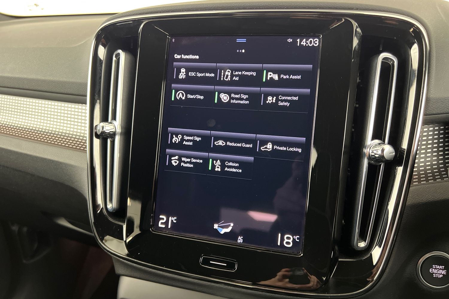 Used Volvo XC40 2021 for sale - 76130803: Photo 16