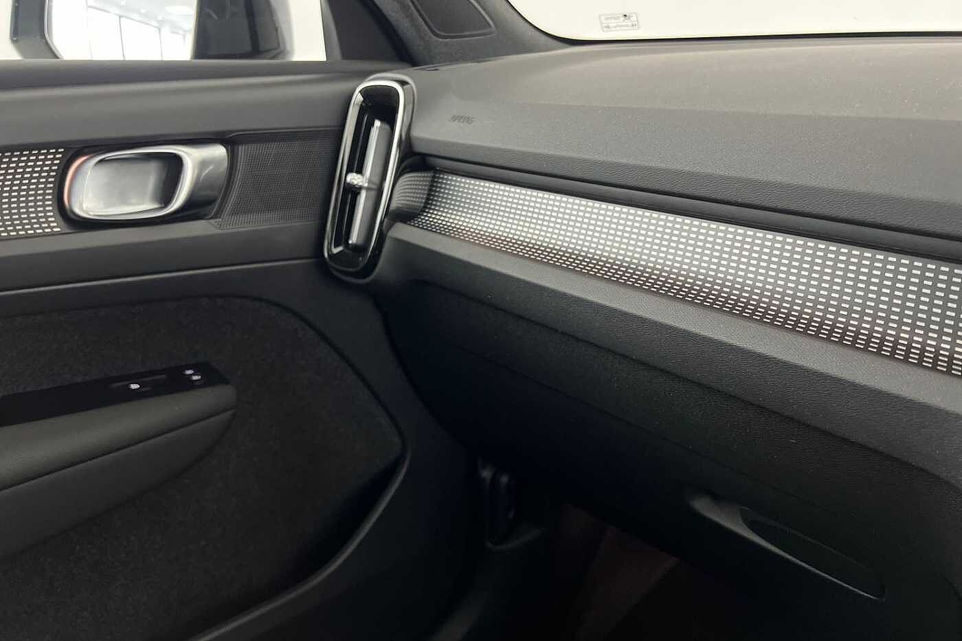 Used Volvo XC40 2021 for sale - 76130803: Photo 30