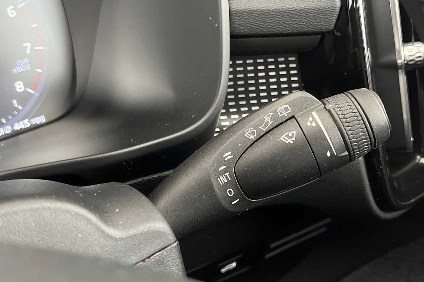 Used Volvo XC40 2021 for sale - 76130803: Photo 35