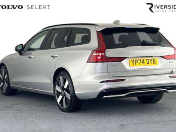 Used Volvo V60 2024 for sale - 74869771: Photo