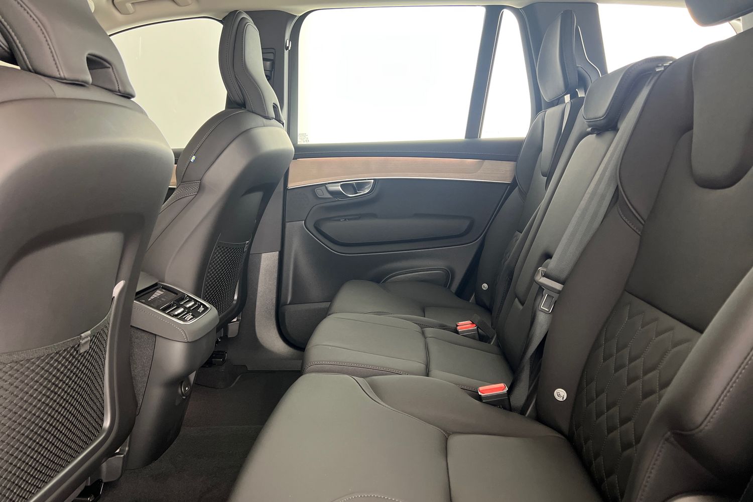 Used Volvo XC90 2025 for sale - 76796323: Photo 17