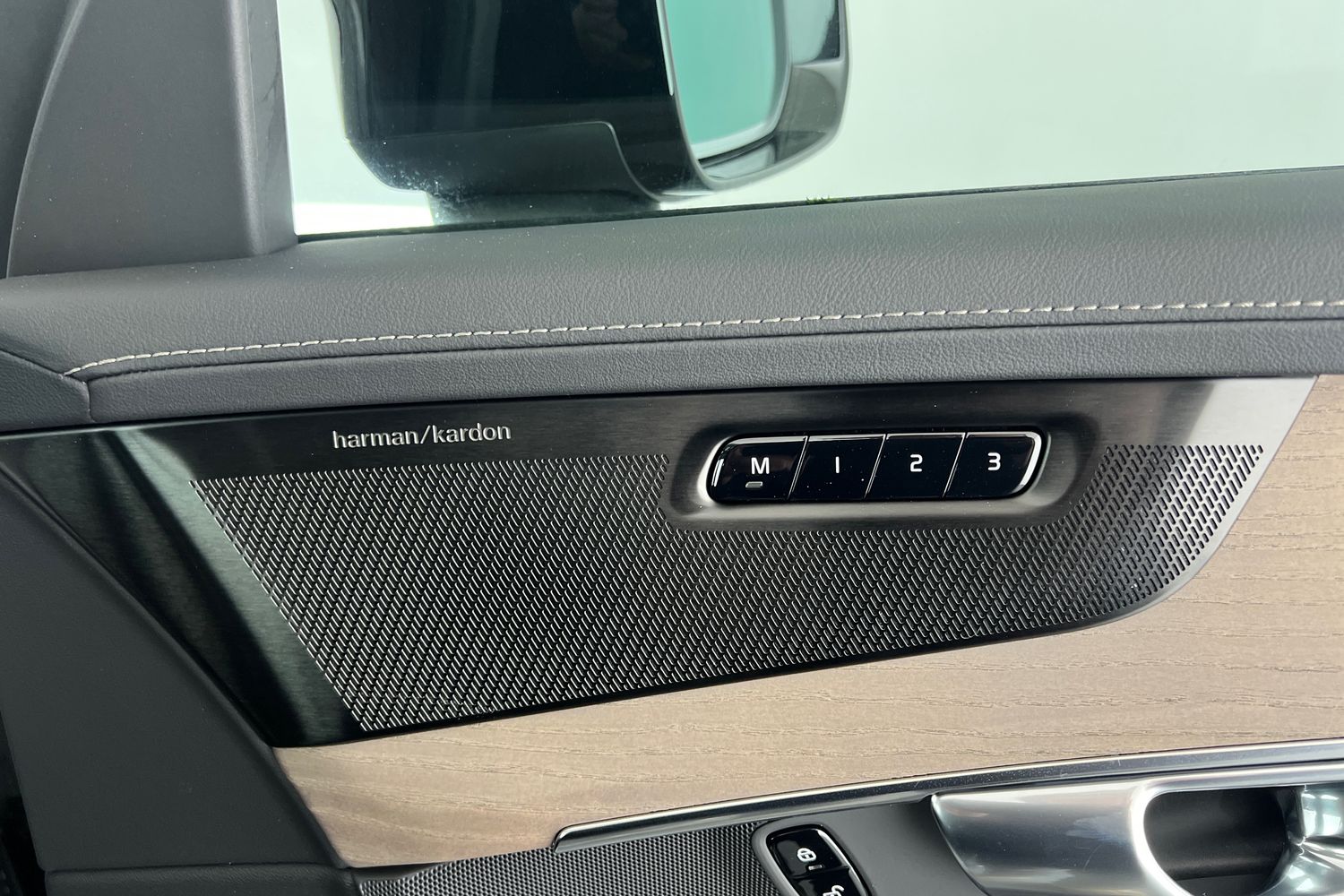 Used Volvo XC90 2025 for sale - 76796323: Photo 33