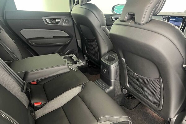 Used Volvo XC60 2024 for sale - 76265632: Photo 30