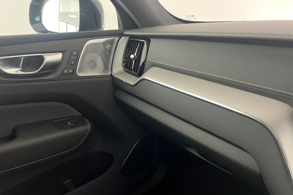 Used Volvo XC60 2024 for sale - 76265632: Photo 33