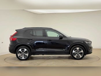 Used Volvo XC40 2023 for sale - 79217169: Photo