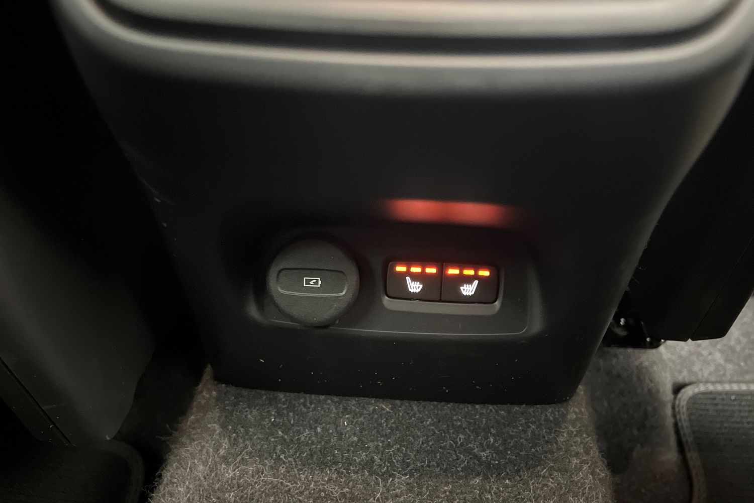 Used Volvo XC40 2021 for sale - 76652344: Photo 27