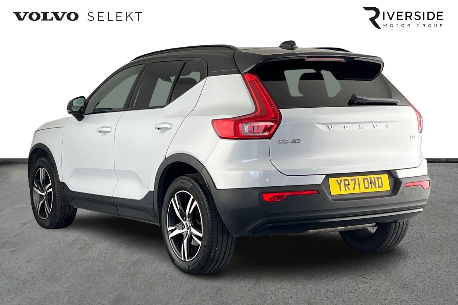 Used Volvo XC40 2021 for sale - 76652344: Photo 3