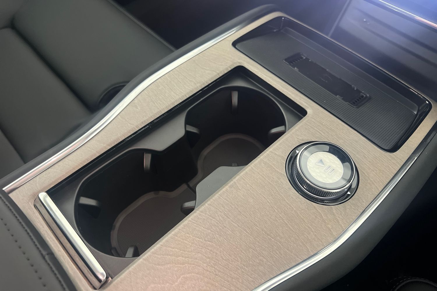 Used Volvo EX90 2025 for sale - 76984000: Photo 13