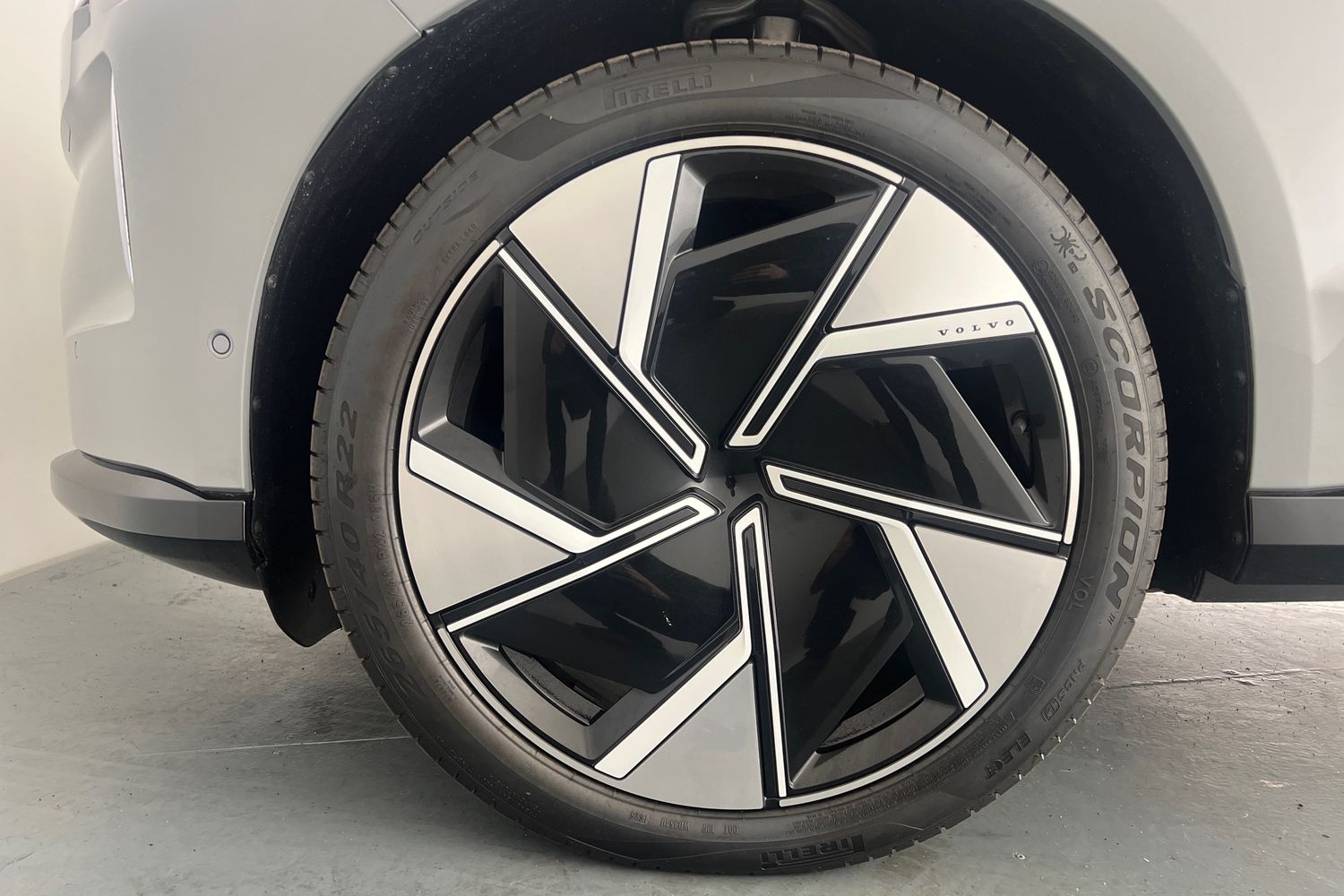 Used Volvo EX90 2025 for sale - 76984000: Photo 25