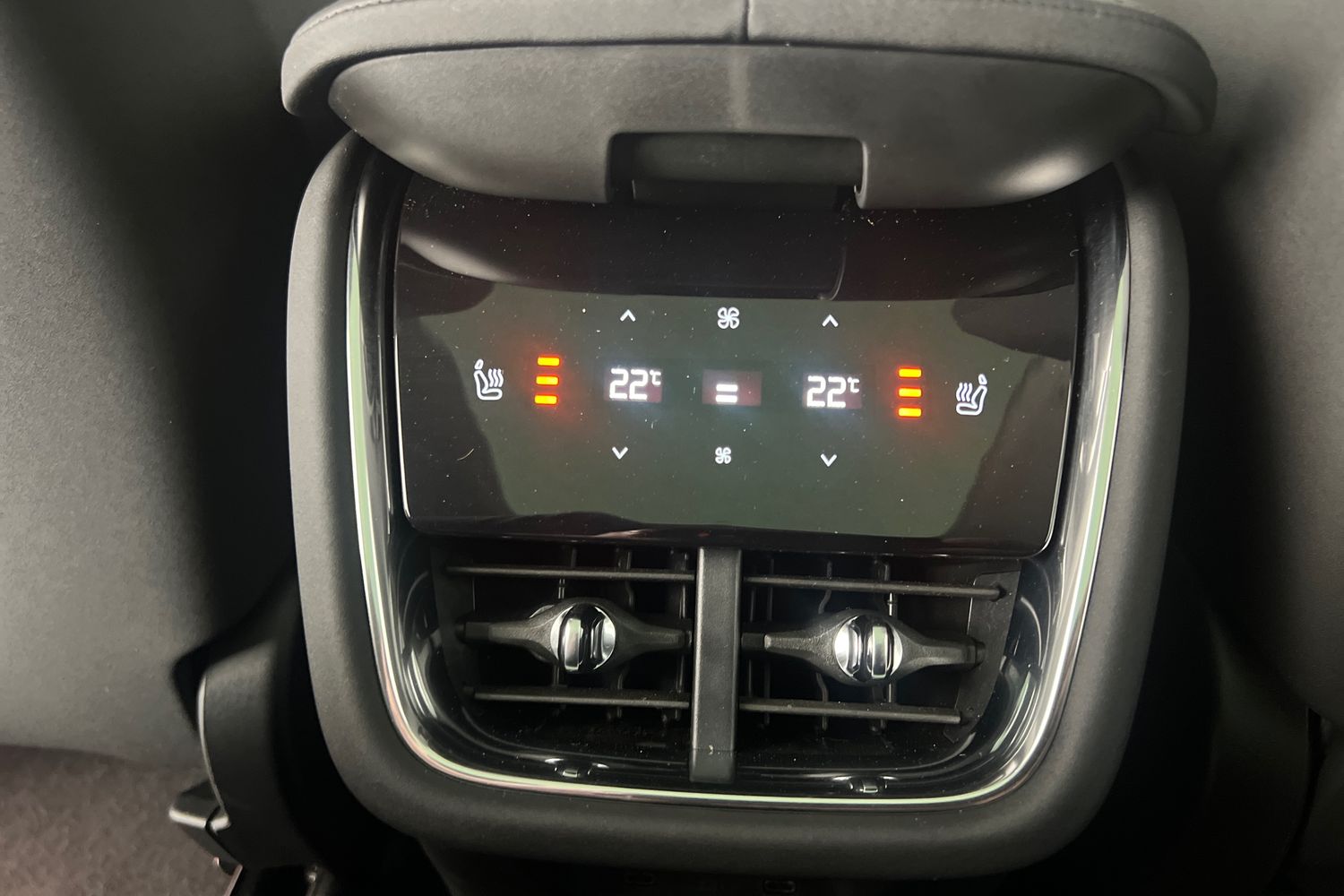 Used Volvo EX90 2025 for sale - 76984000: Photo 27