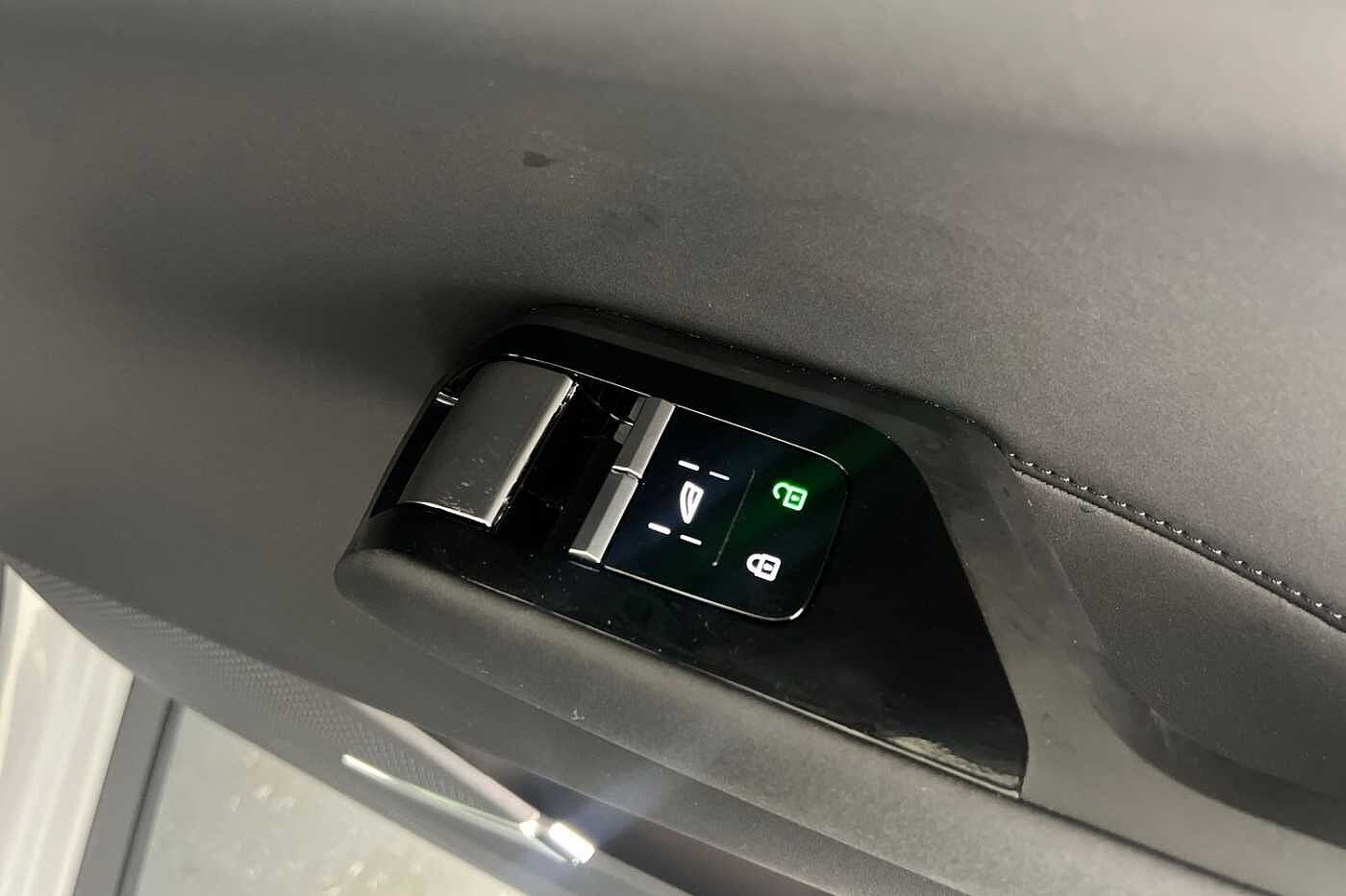 Used Volvo EX90 2025 for sale - 76984000: Photo 30